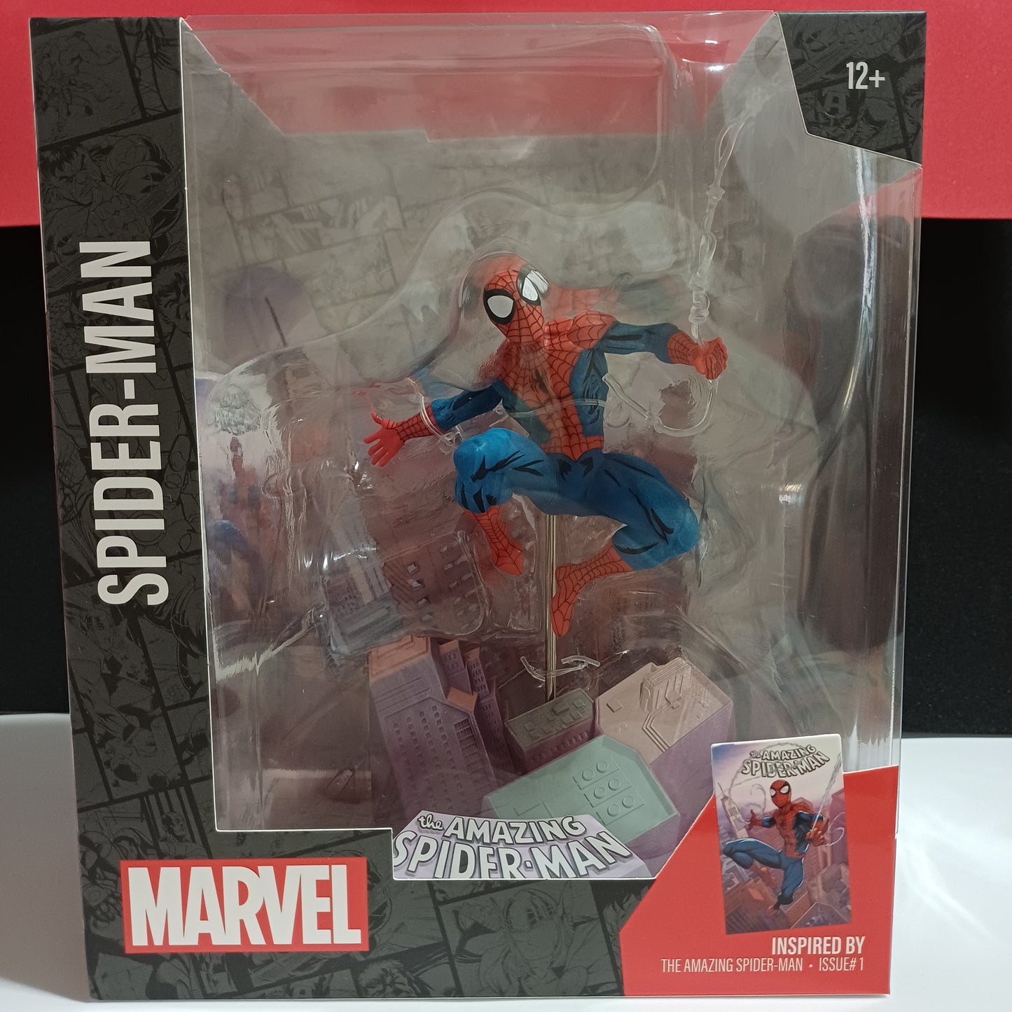 MCFARLANE MARVEL COLLECTION  1:10 SPIDER-MAN (AMAZING SPIDER-MAN #1) FIGURE