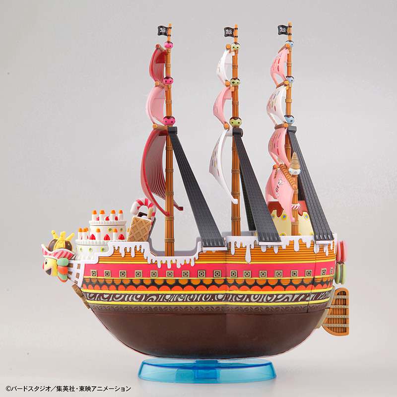 BANDAI MODEL KIT ONE PIECE GRAND SHIP COLLECTION BIG MOM PIRATE