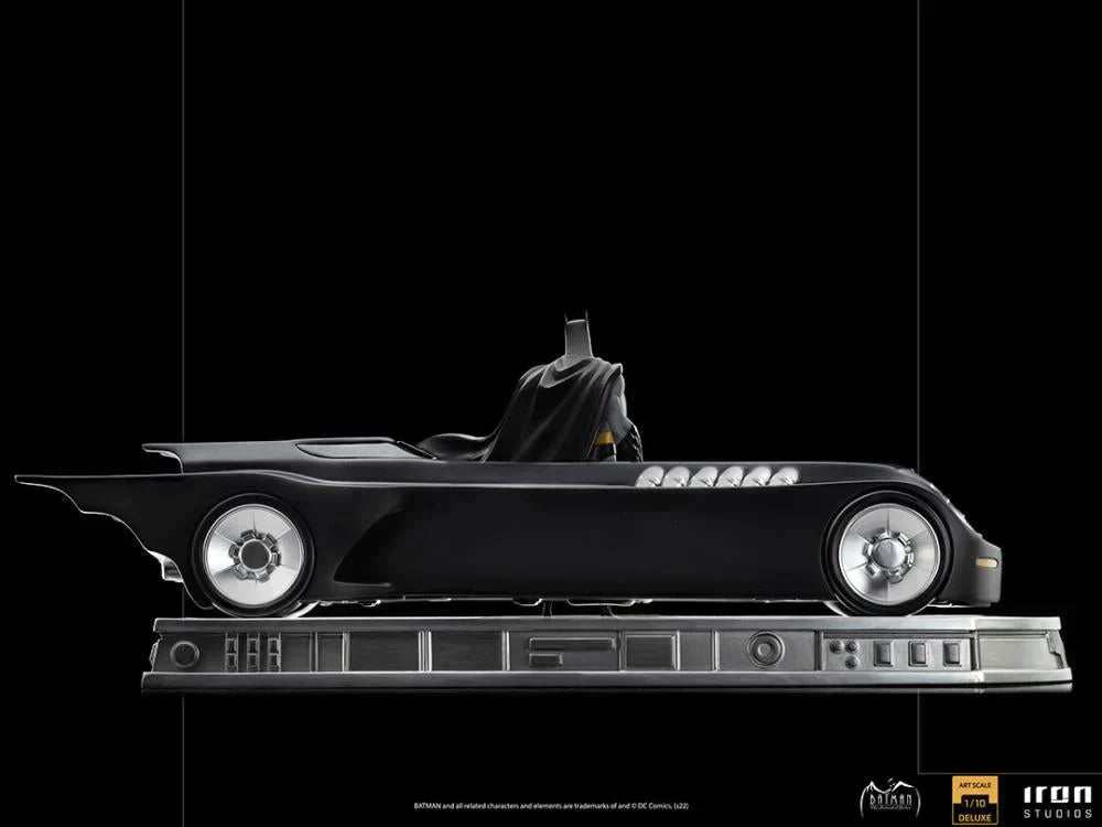 BATMAN The Animated Series BATMAN + BATMOBILE 1/10STATUE IRON STUDIOS